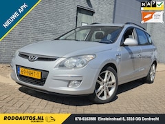Hyundai i30 CW - 1.6i Blue Dynamic Airco/Trekhaak/Boekjes✅