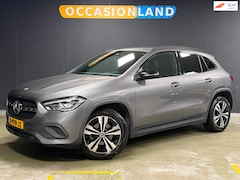 Mercedes-Benz GLA-Klasse - 180 Progressive|LED|STOELV|CAMERA|CARPLAY|NAVI|BLUETOOTH|18INCH|