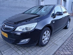 Opel Astra - 1.6 Cosmo