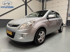 Hyundai i20 - 1.2i Dynamic 80pk Airco|LM-velgen|Elektr-pakket