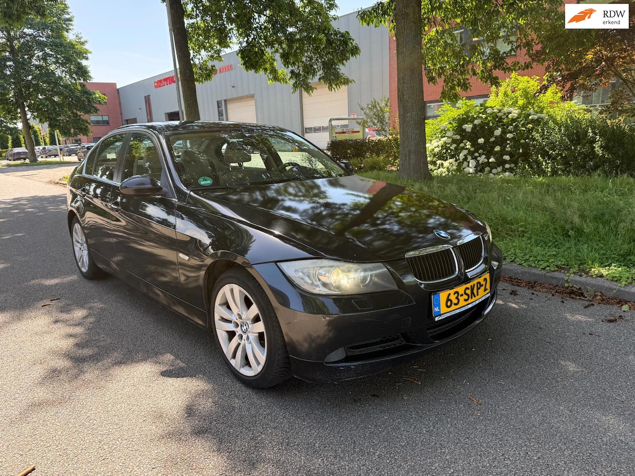BMW 3-serie - 330xd Business Line M Sport AUTOMAAT - AutoWereld.nl