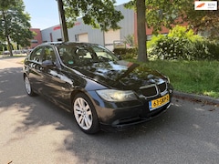 BMW 3-serie - 330xd Business Line M Sport AUTOMAAT