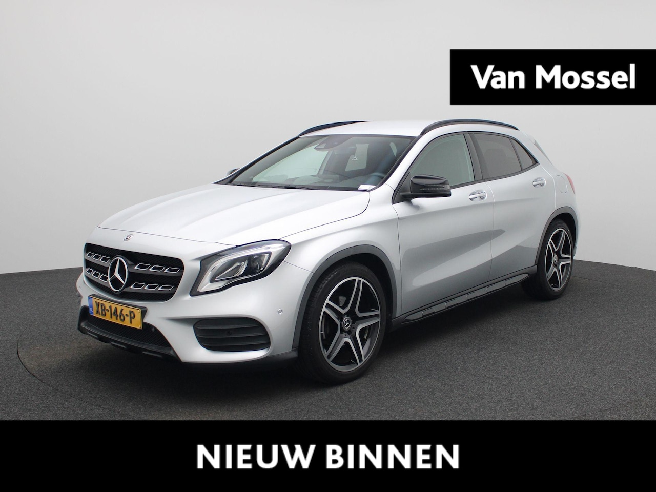 Mercedes-Benz GLA-Klasse - 180 Business Solution AMG | AUTOMAAT | TREKHAAK | STOELVERWARMING | NAVIGATIE | ELEKTRISCH - AutoWereld.nl