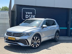 Volkswagen Tiguan - 1.4 TSI eHybrid R-Line DCC 20 INCH SUZUKA NAVIGATIE PRIVACY GLASS STOELVERWARMING PDC VOOR