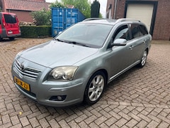 Toyota Avensis Wagon - 2.0 D-4D Executive Business CLIMA