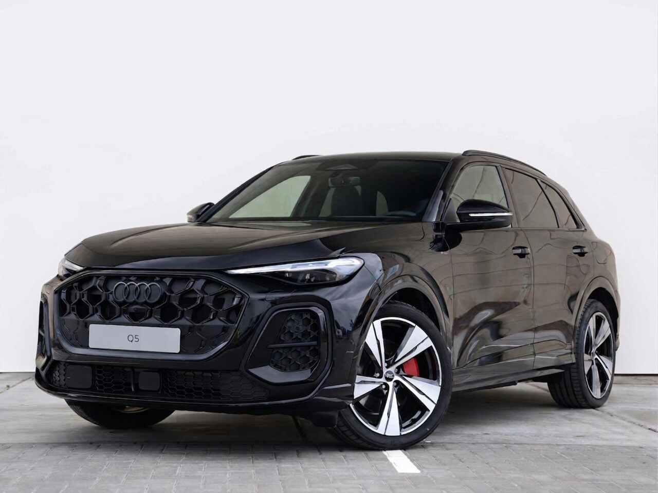 Audi Q5 - S edition Competition e-hybrid 270kW / 367PK Verwacht juli | | Pano | 21 inch | Leder dina - AutoWereld.nl