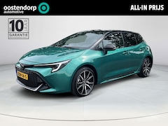 Toyota Corolla - Hybrid 140 GR Sport | Super green met zwart dak | Carplay | Parkeersensoren | 18 inch LM-v