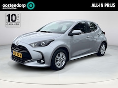 Toyota Yaris - 1.5 Hybrid 115 Active | Stoel- + stuurverwarming | Parkeersensoren | Carplay | Licht metal
