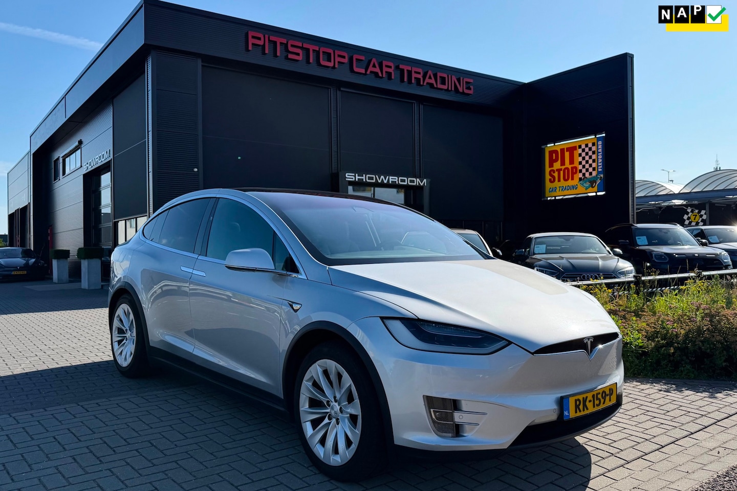 Tesla Model X - 100D 7p. 1e Eigenaar, Trekhaak, Topstaat!! - AutoWereld.nl