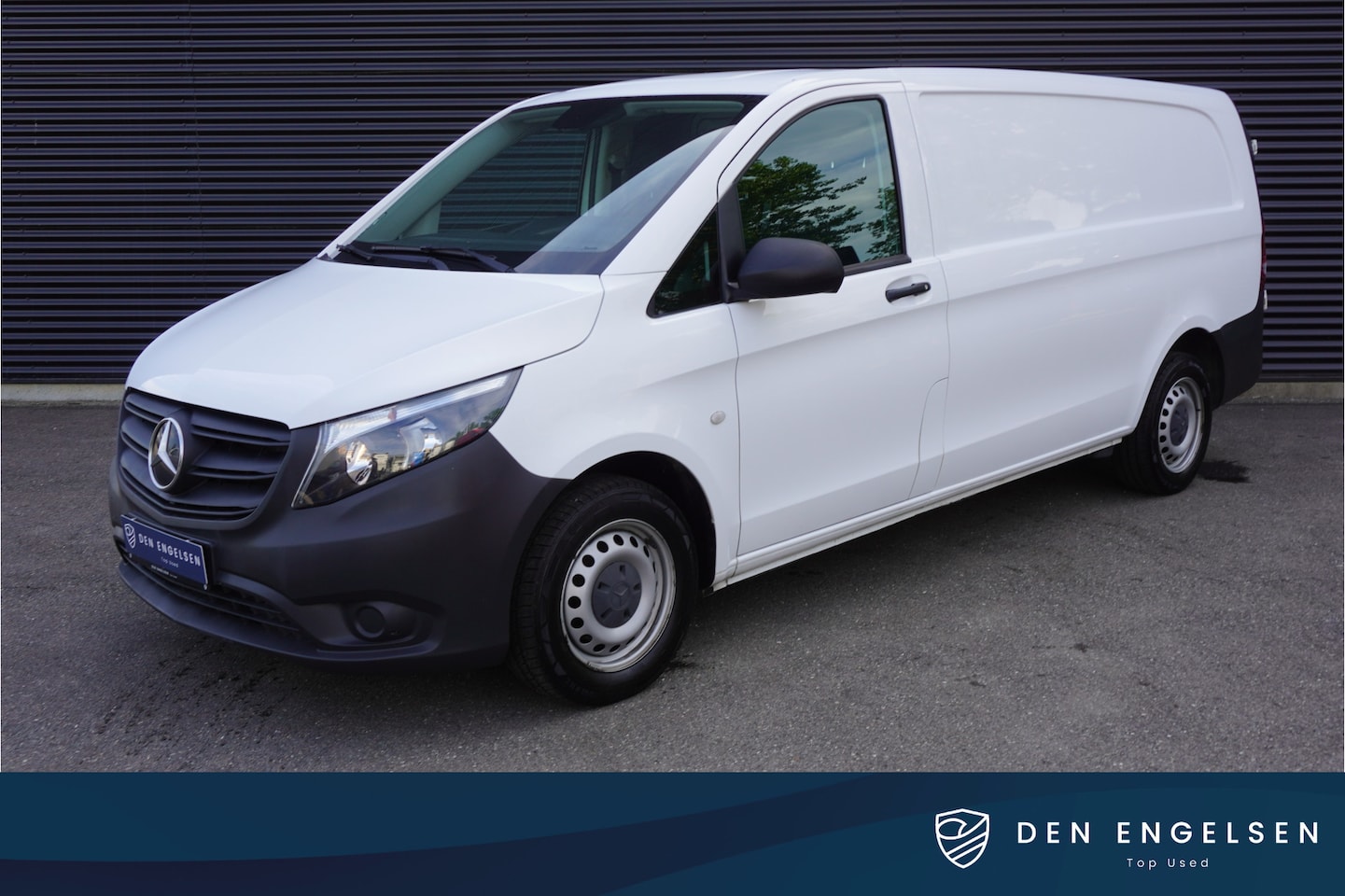 Mercedes-Benz Vito - 140pk Automaat Extra Lang L3 XL Apple Carplay Navigatie Trekhaak ACC Cruise control Airco - AutoWereld.nl