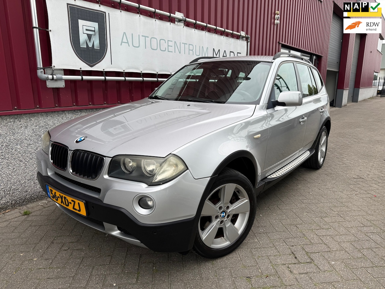 BMW X3 - 2.0i Executive // Clima // 4X4 // PDC // Trk.HK - AutoWereld.nl