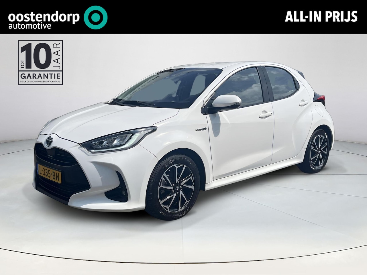 Toyota Yaris - 1.5 Hybrid Dynamic | Parkeersensoren achter | Carplay | Licht metalen velgen  | LED koplam - AutoWereld.nl
