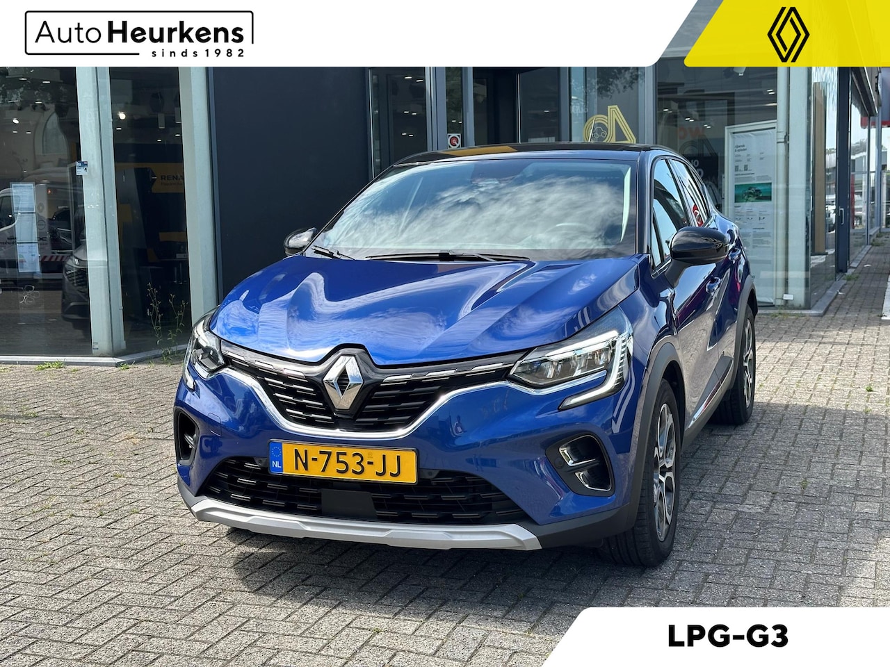 Renault Captur - TCe 100 Bi-Fuel Intens l Origineel NL l 1e-Eigenaar l NAP - AutoWereld.nl
