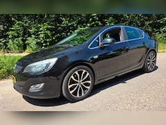 Opel Astra - 1.4 Turbo Sport - Xenon - Automaat - Alpine