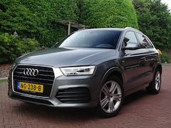 Audi Q3 - 2.0 TFSI quattro S Line Pro Pano.dak Trekhaak 1ste eig. Nw staat