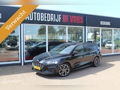 Ford Focus Wagon - 1.0 EcoBoost ST Line Winterpakket/Ful-Led/NAP