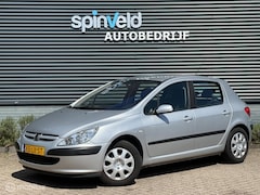 Peugeot 307 - 1.6-16V Gentry - Airco - Trekhaak - Climate