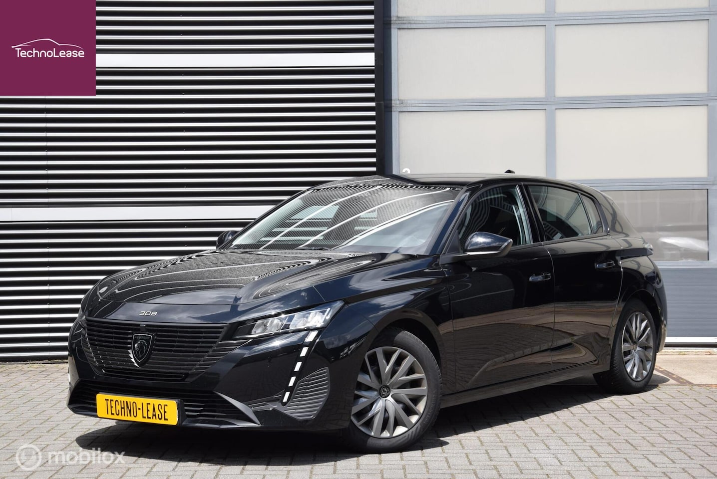 Peugeot 308 - 1.2 PureTech Active Pack Business Distributieriem vervangen - AutoWereld.nl