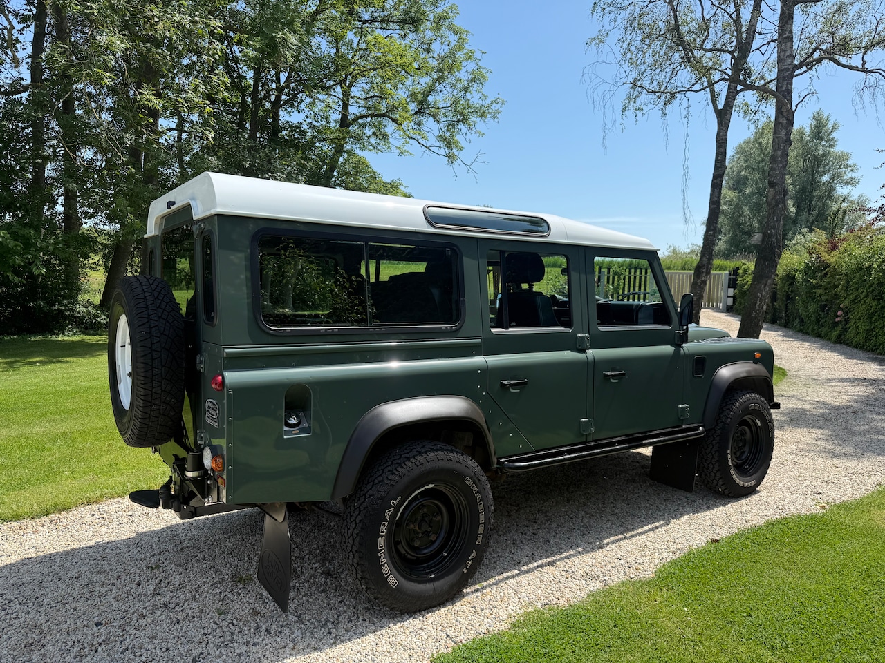 Land Rover Defender - 2.2 D SW 110" SE Tweede eigenaar