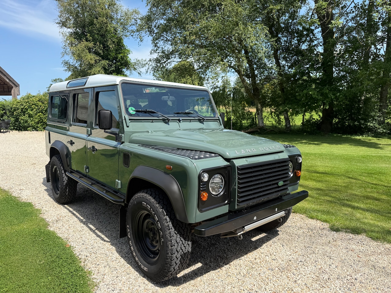 Land Rover Defender - 2.2 D SW 110" SE Tweede eigenaar