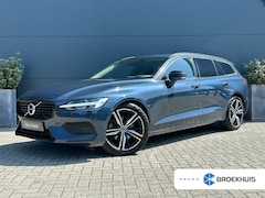 Volvo V60 - 2.0 B3 Momentum Advantage | Trekhaak | Camera | 19" | Apple Carplay |
