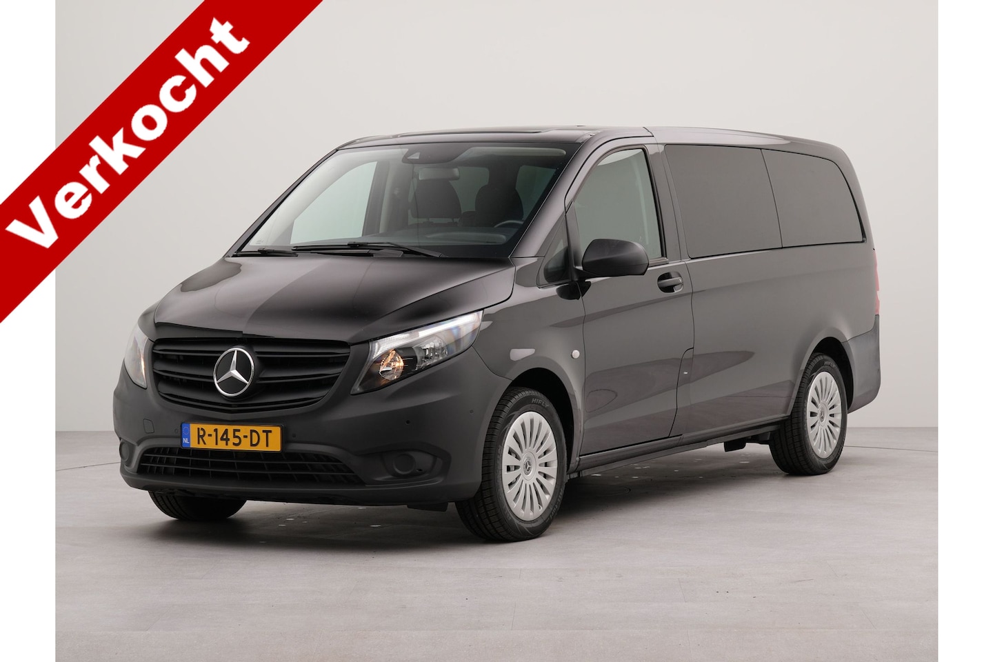 Mercedes-Benz Vito Tourer - 116 CDI Lang 9 pers Autm RWD L2 - AutoWereld.nl
