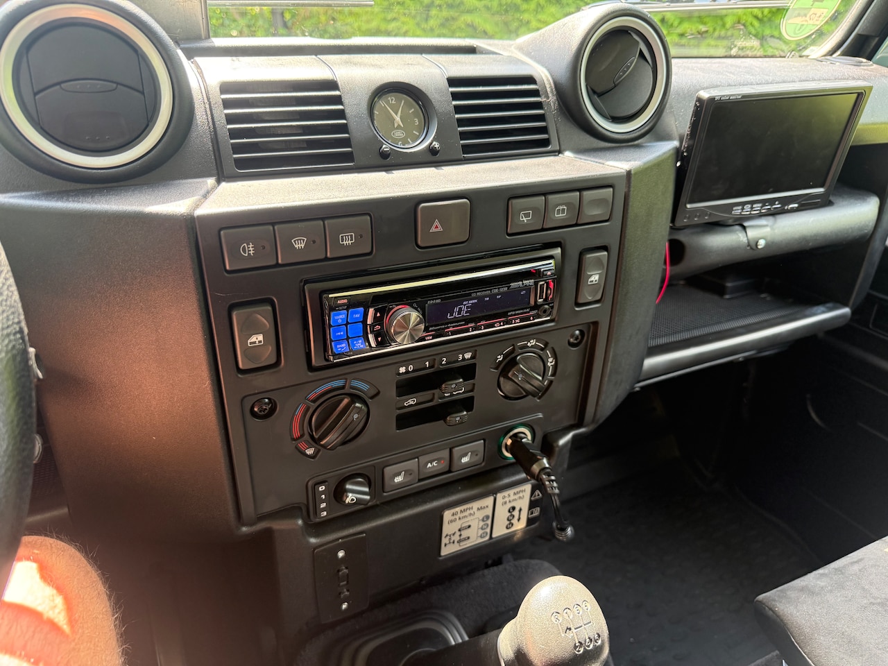 Land Rover Defender - 2.2 D SW 110" SE Tweede eigenaar