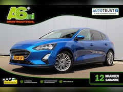 Ford Focus - 1.0 EcoBoost Titanium Business Stuur & Stoelverwarming Navigatie Carplay Android Full LED