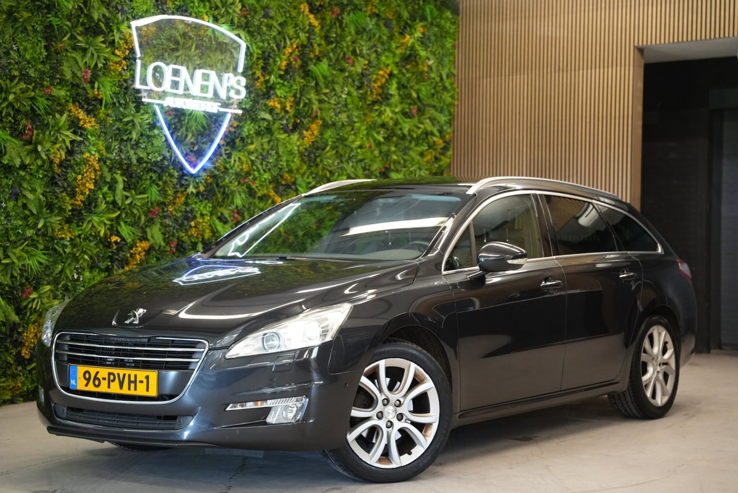 Peugeot 508 SW - 1.6 THP Allure Automaat / Pano / Trekhaak / Navi - AutoWereld.nl