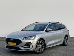 Ford Focus Wagon - 125PK Ecoboost ST-Line | AUTOMAAT | Winter Pack | All Season Banden | Navi | Clima | Cruis