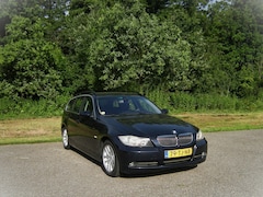BMW 3-serie Touring - 325i High Executive