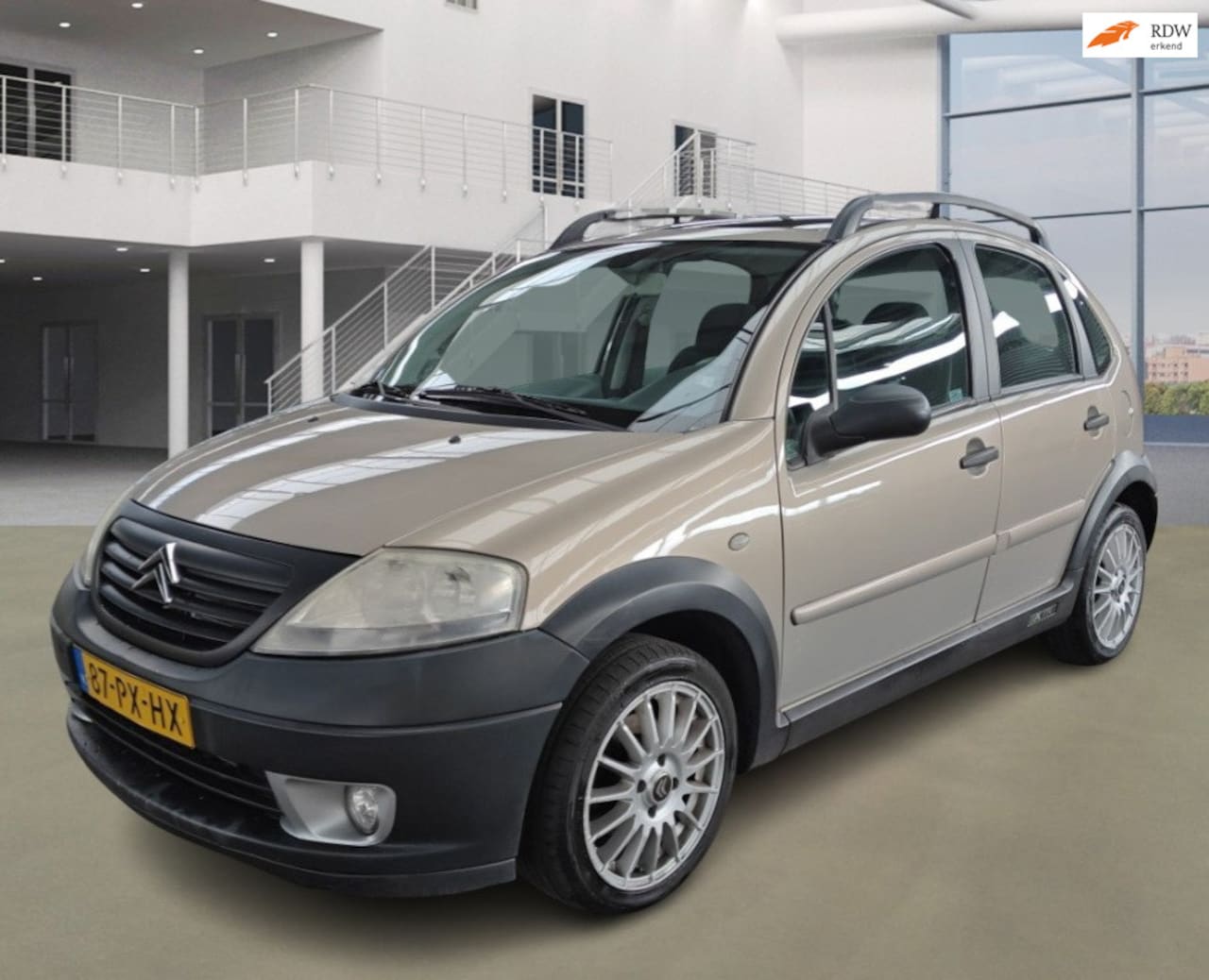 Citroën C3 - 1.4i-16V X-TR AUTOMAAT PANORAMA CRUISE 2 X SLEUTELS - AutoWereld.nl