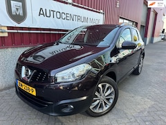Nissan Qashqai - 2.0 Connect Edition // Clima // PDC // Pano dak // LM Vlegen //