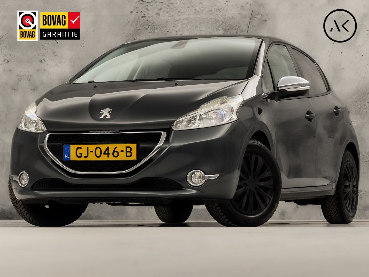 Peugeot 208 - 1.2 PureTech Sport (5 DEURS, NAVIGATIE, CLIMATE, CRUISE, GETINT GLAS, SPORTSTOELEN, PARKEE - AutoWereld.nl