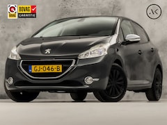Peugeot 208 - 1.2 PureTech Sport (5 DEURS, NAVIGATIE, CLIMATE, CRUISE, GETINT GLAS, SPORTSTOELEN, PARKEE
