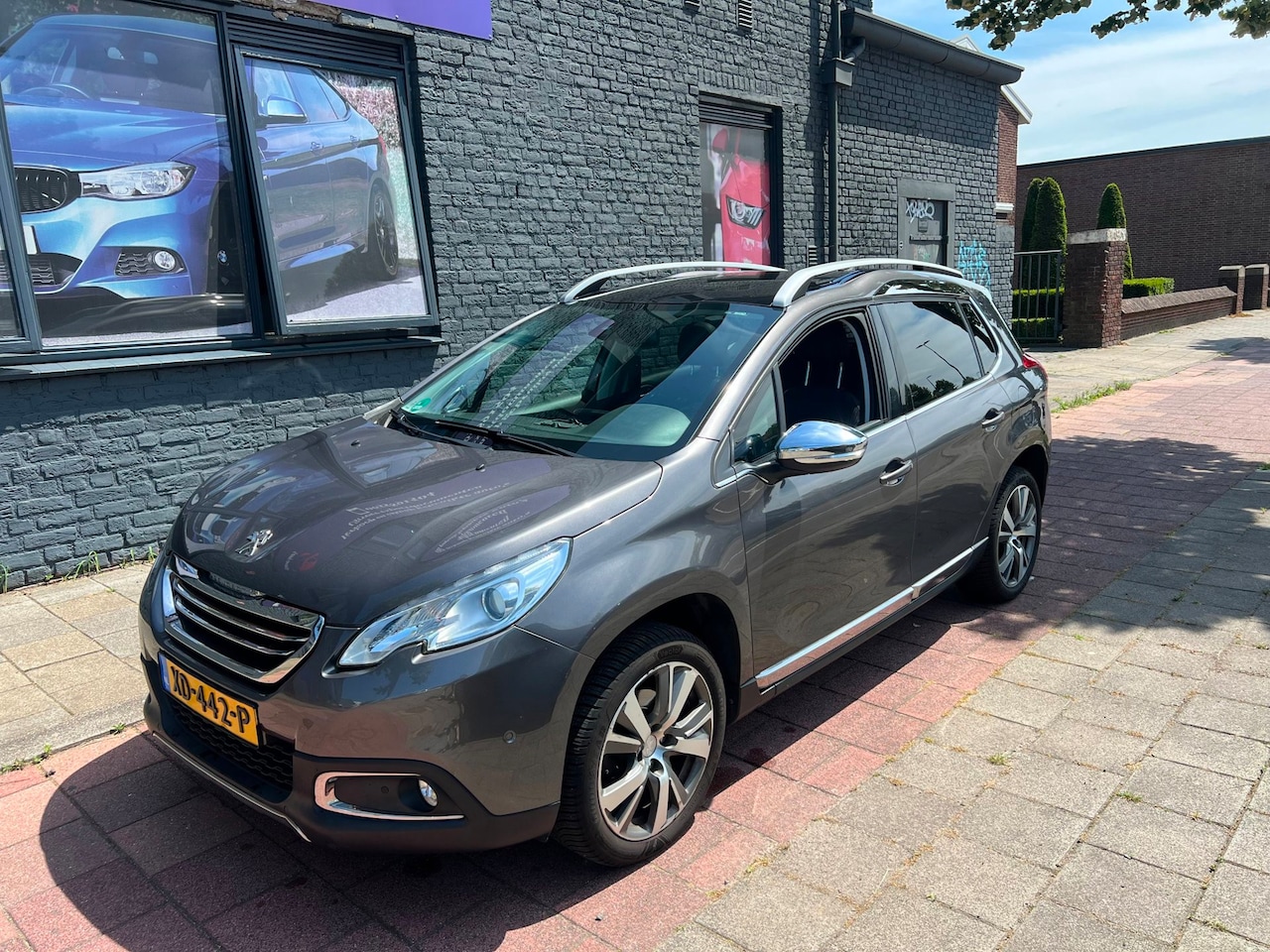 Peugeot 2008 - 1.6 VTi Blue Lease Executive 1.6 VTi Blue Lease Executive - AutoWereld.nl