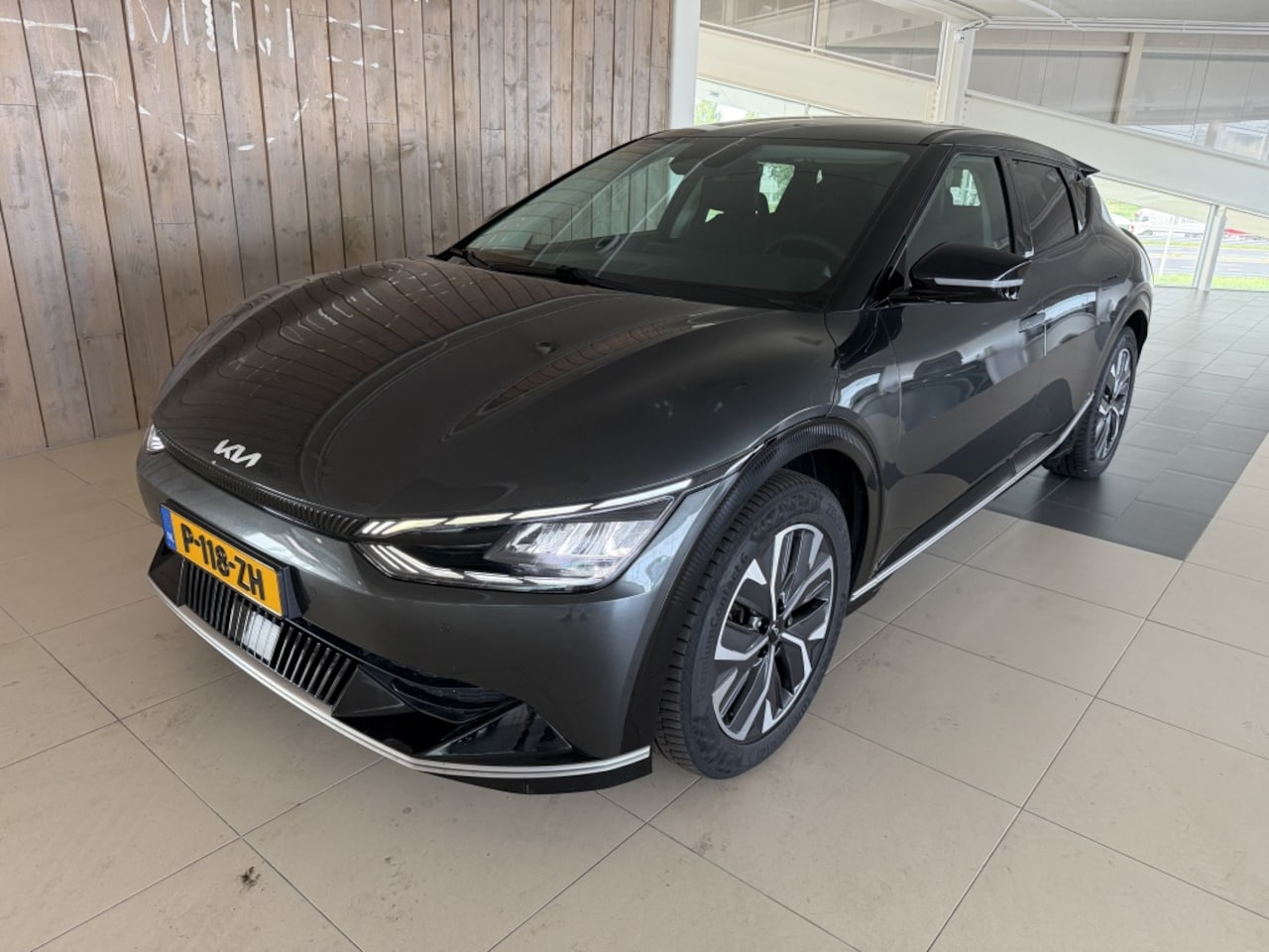 Kia EV6 - Plus 58 kWh SOH 100% - AutoWereld.nl