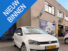 Volkswagen Polo - 1.2-12V Comfortline Cruise/Multischerm/Stoelverwaming