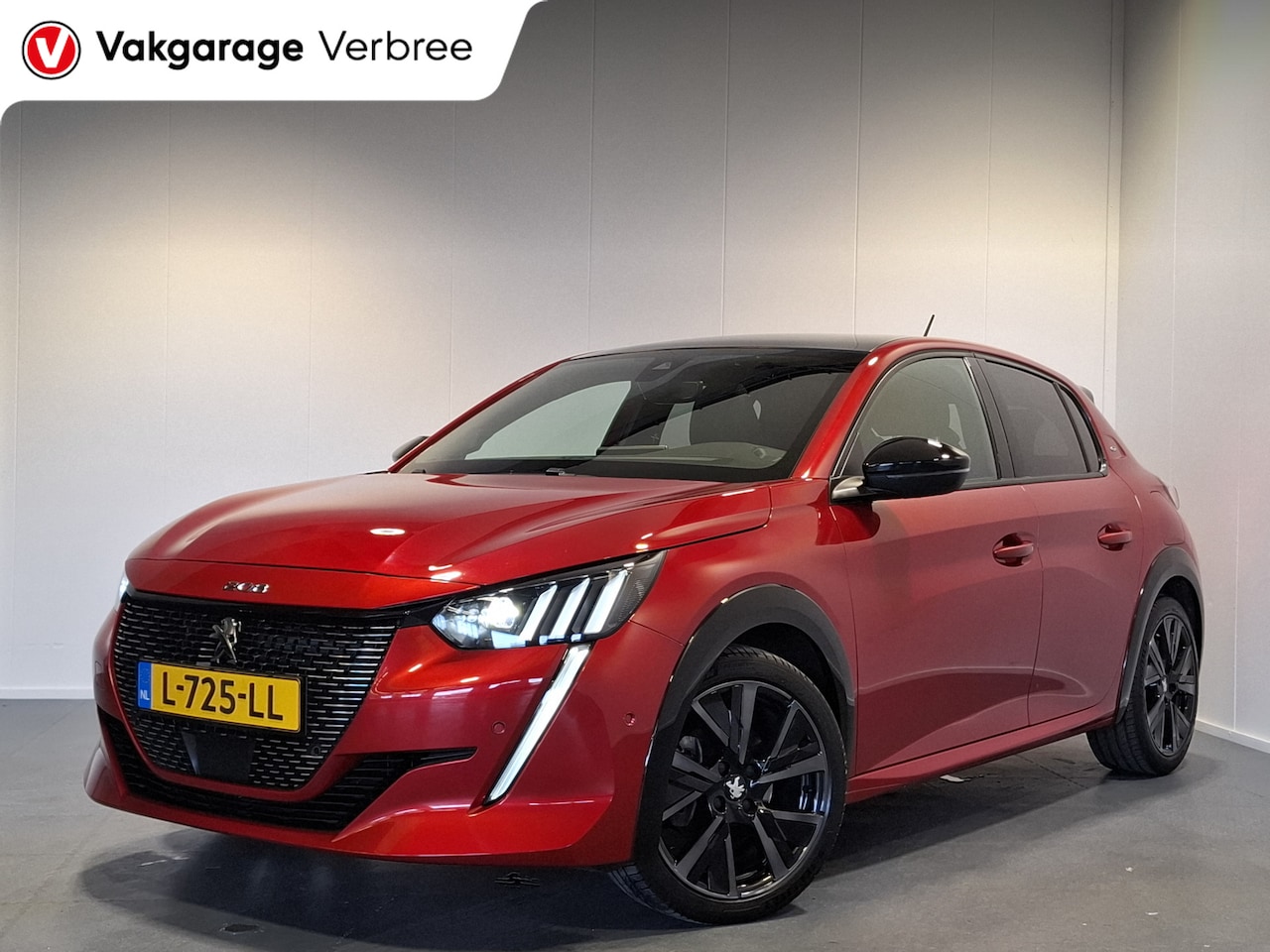 Peugeot 208 - 1.2 PureTech GT Pack | Navigatie/Android/Apple Carplay | LM Velgen 17" | Panoramadak | Voo - AutoWereld.nl