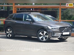 Volvo XC60 - T6 Hybride AWD Plus Dark LONG RANGE| Panoramadak | Harman/Kardon | Camera | Stoel + Stuur