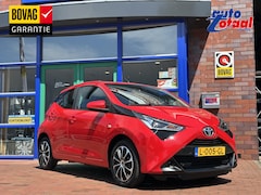 Toyota Aygo - 1.0 VVT-i x-play | Airco | Parkeer camera |
