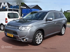 Mitsubishi Outlander - 2.0 PHEV Executive Edition *EXPORT
