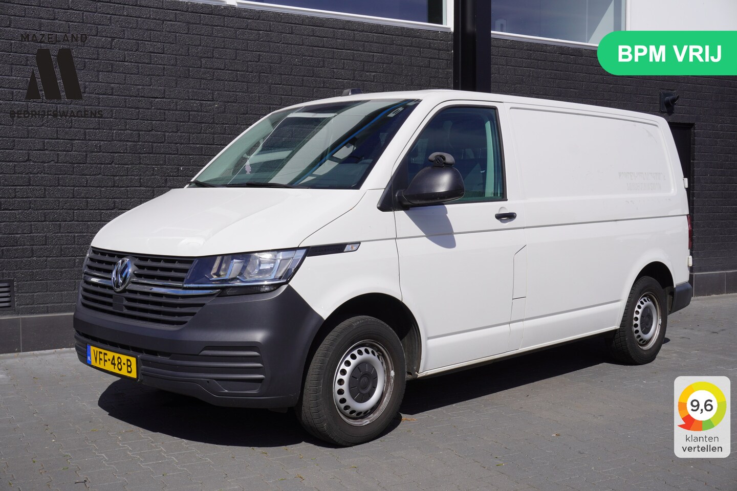 Volkswagen Transporter - 2.0 TDI EURO 6 - Airco - Navi - PDC - €13.950,- Excl. - AutoWereld.nl