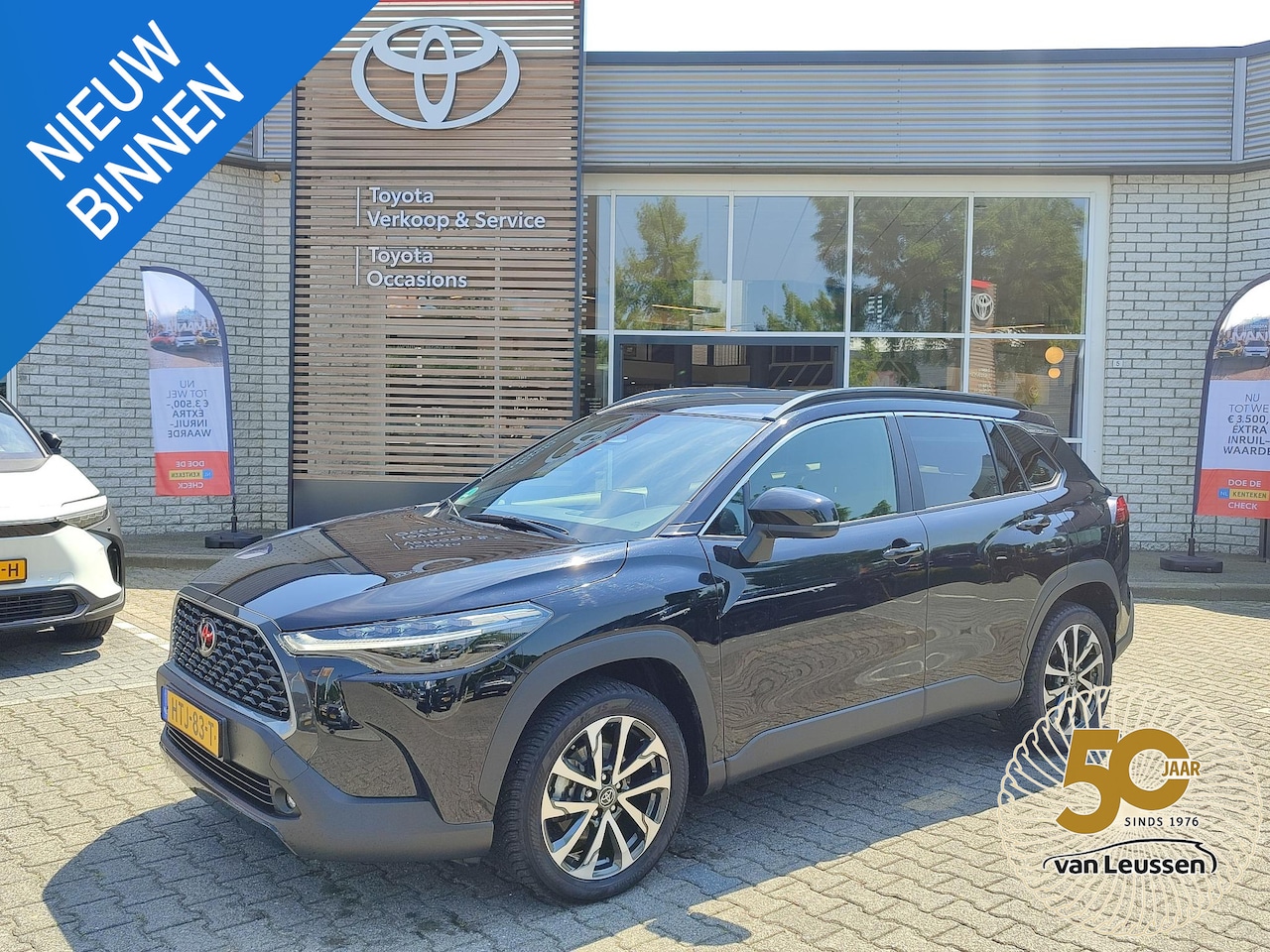 Toyota Corolla Cross - Hybrid 140 STYLE 4S-BANDEN NL-AUTO EL-ACHTERKLEP BLIND SPOT PARK-SENSOREN NAVI APPLE/ANDRO - AutoWereld.nl
