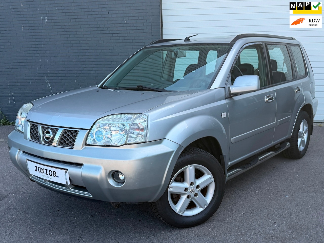 Nissan X-Trail - 2.5 Sport 4WD/PANORAMA/AUTOMAAT/LEDER/CLIMA - AutoWereld.nl