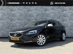 Volvo V40 - 1.5 T2 Ocean Race | Panoramadak | Xenon verlichting | Achteruitrijcamera | Stoelverwarming