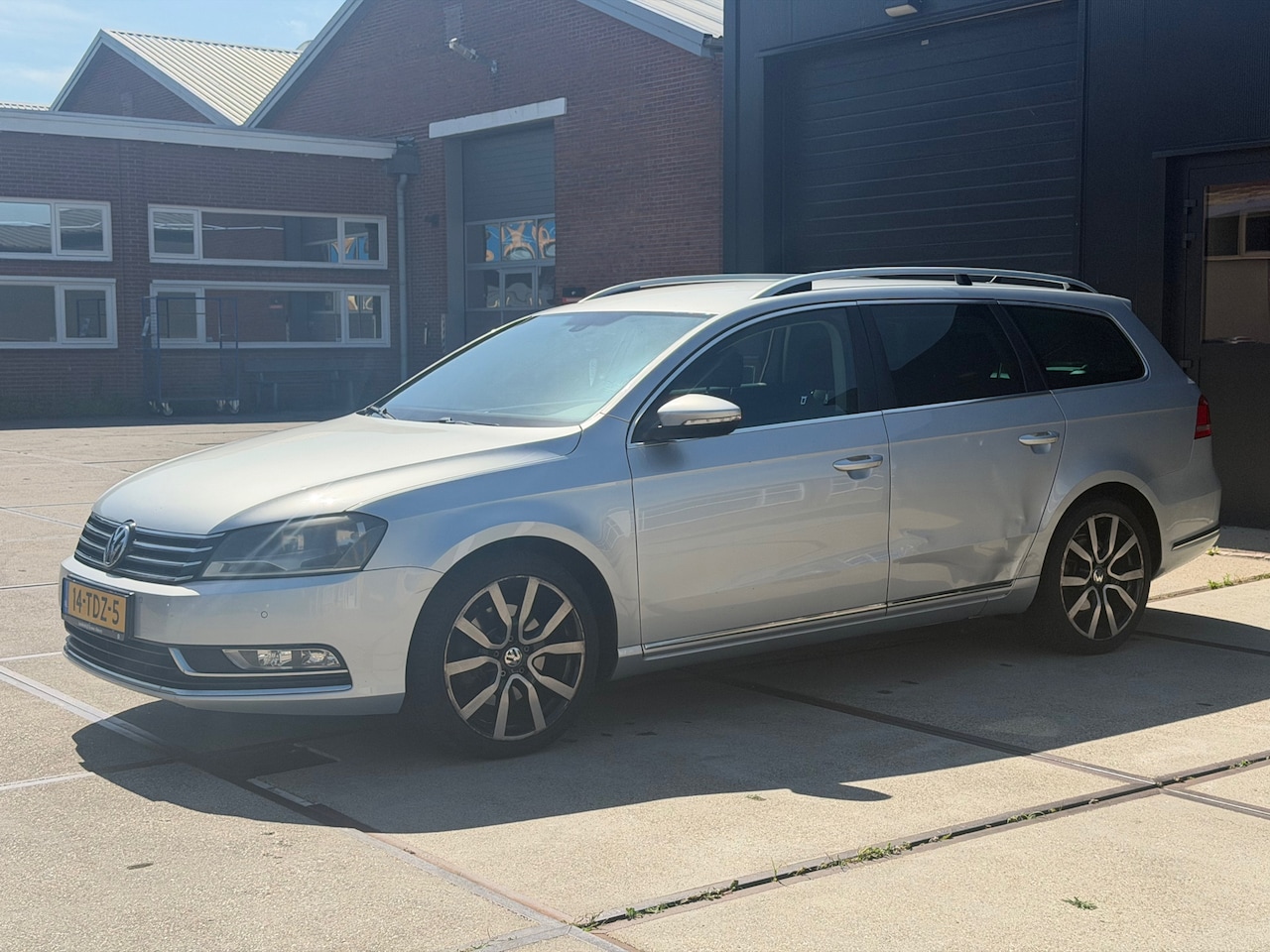Volkswagen Passat Variant - 1.4 TSI Comfortline DSG Cruise Navi 18 - AutoWereld.nl