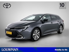 Toyota Corolla Touring Sports - Hybrid 140 Dynamic | Parkeersensoren Voor en Achter | Voorstoelen Verwarmd | Draadloze Tel