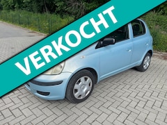 Toyota Yaris - 1.3 VVT-i Idols Airco