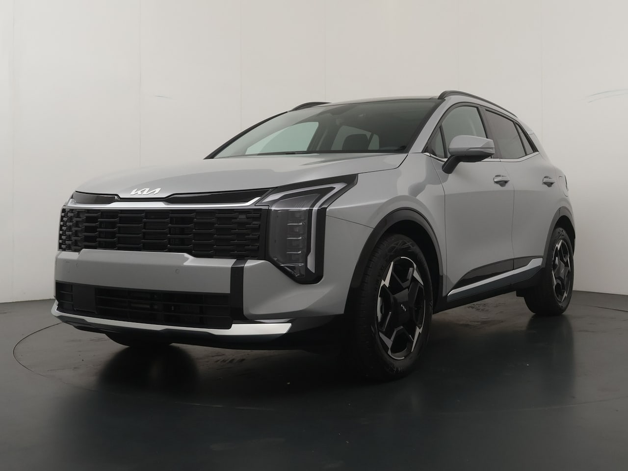 Kia Sportage - 1.6 T-GDi Hybrid DynamicPlusLine - Schuif-/Kanteldak - Stoel-/Stuurverwarming - Climate Co - AutoWereld.nl